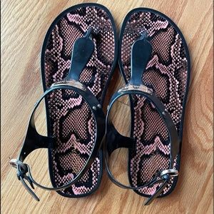 Michael Kors plastic plate jelly sandals. Size 7.